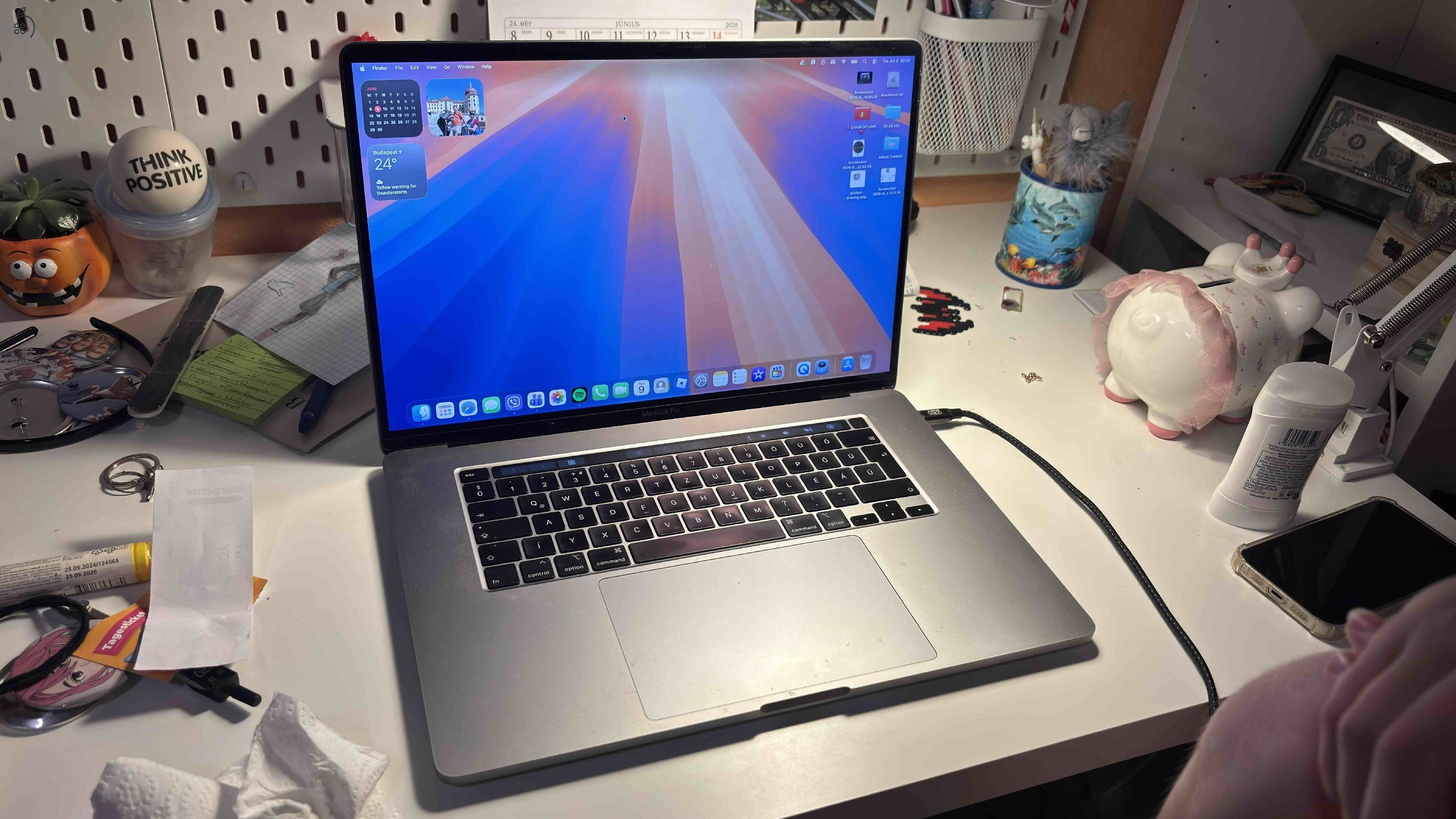 Apple MacBook Pro 16