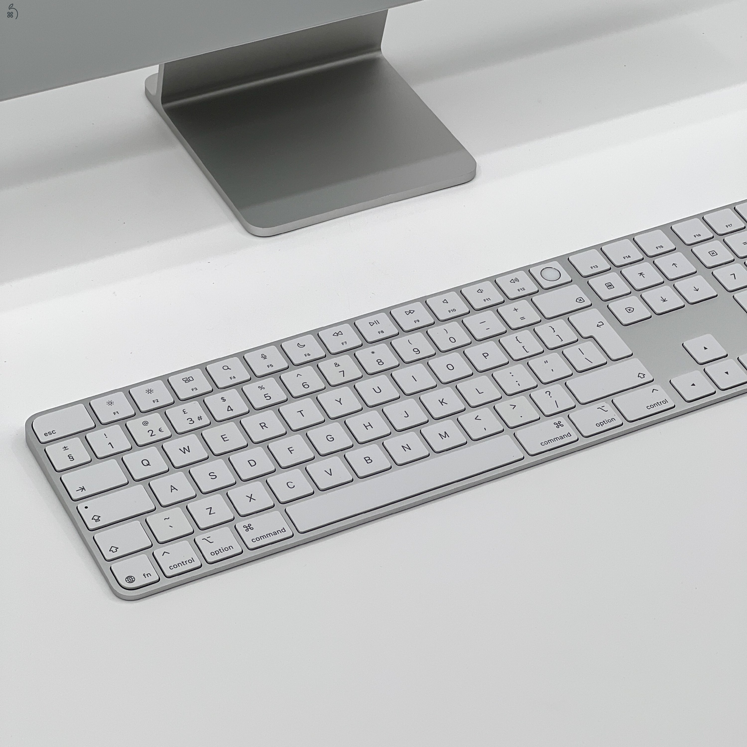 iMac 24
