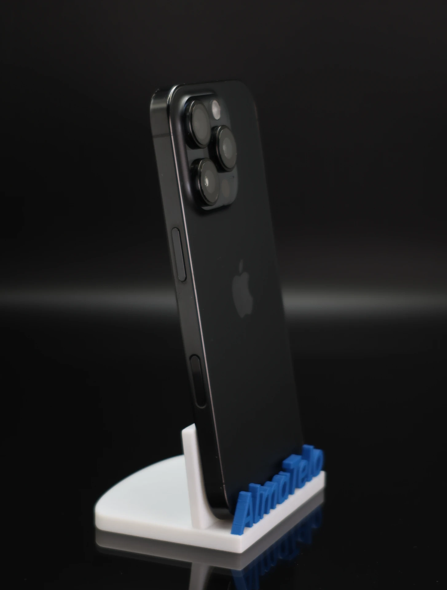 Apple iPhone 16 Pro 128 GB Black Titanium 94% akku - 12 HÓ GARANCIA