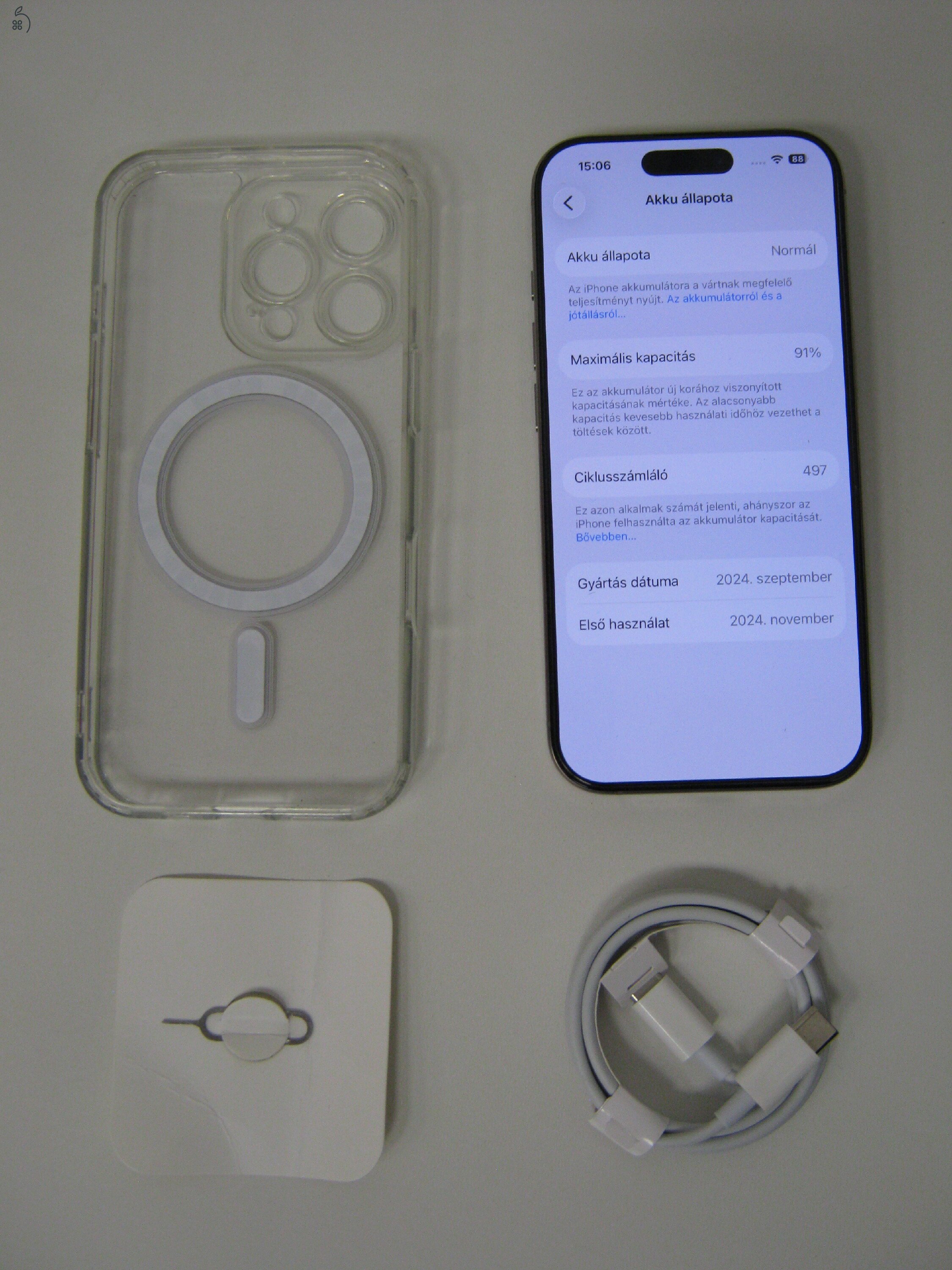 Iphone 16 Pro 256GB, Natúr Titán, Magsafe tokkal, független újszerű állapotban jotállással.