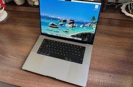 MacBook Pro 16