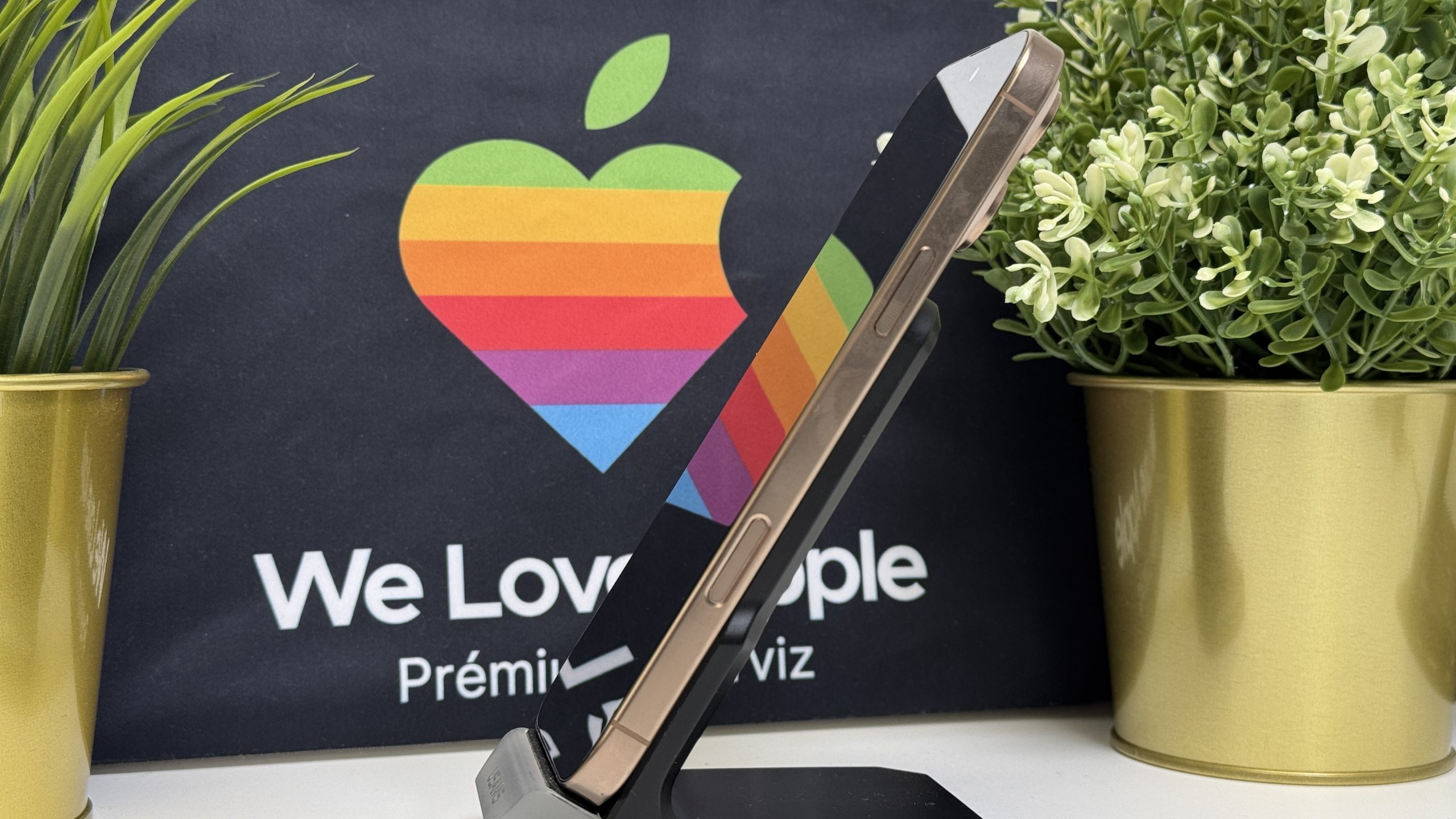 iPhone 16 Pro Max 256GB, Sivatagszínű Titán, Független, Számla, 2 Év Garancia, 92%