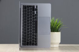 Apple Macbook Air 13