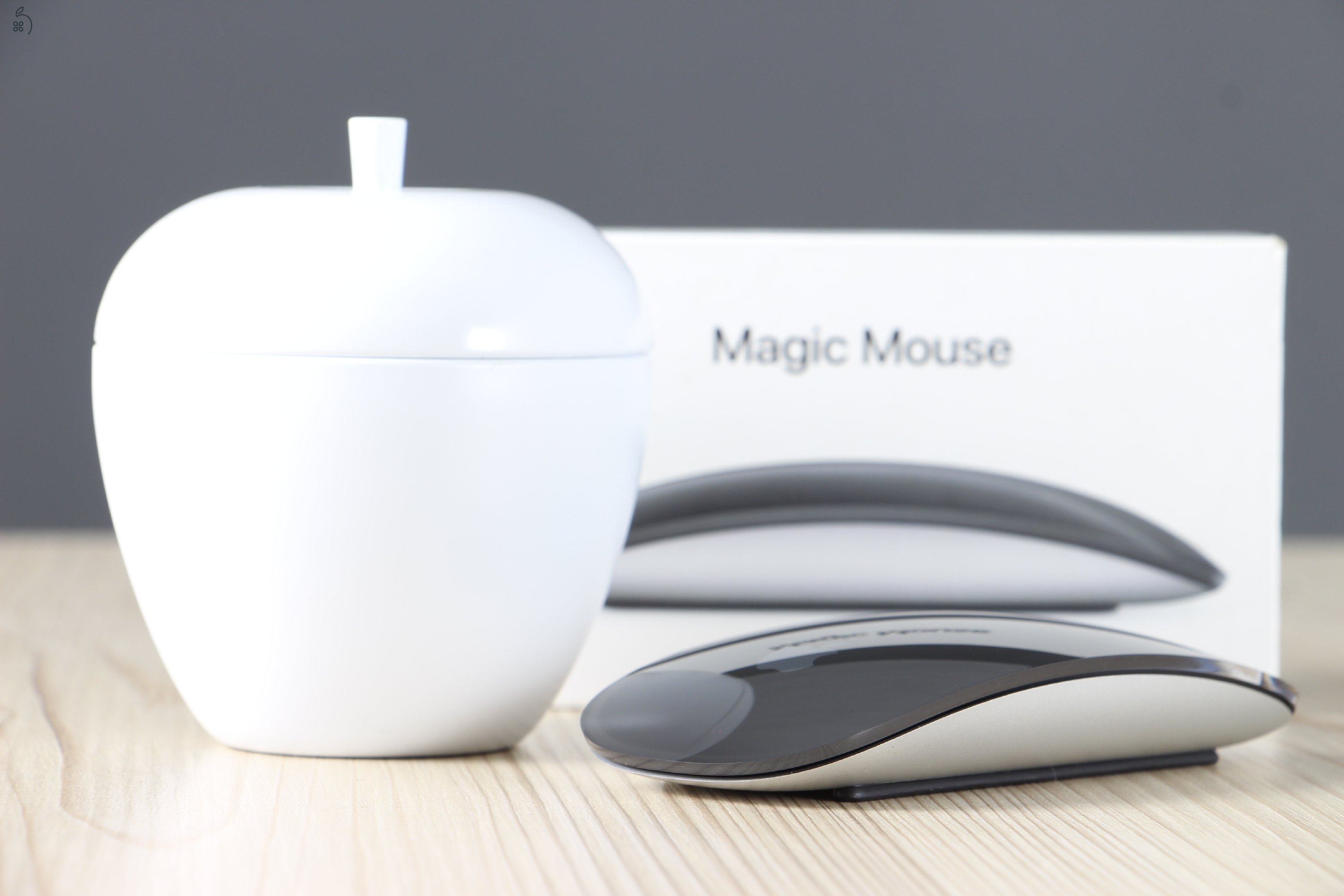 Magic Mouse 2 black A US-8170