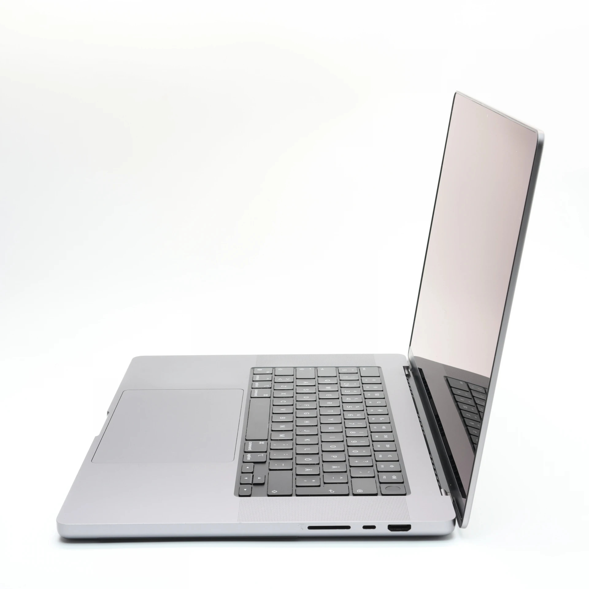 Apple MacBook Pro 16″ 2021 M1 Pro 1TB 16 GB RAM Space Gray 100% HUN Bill