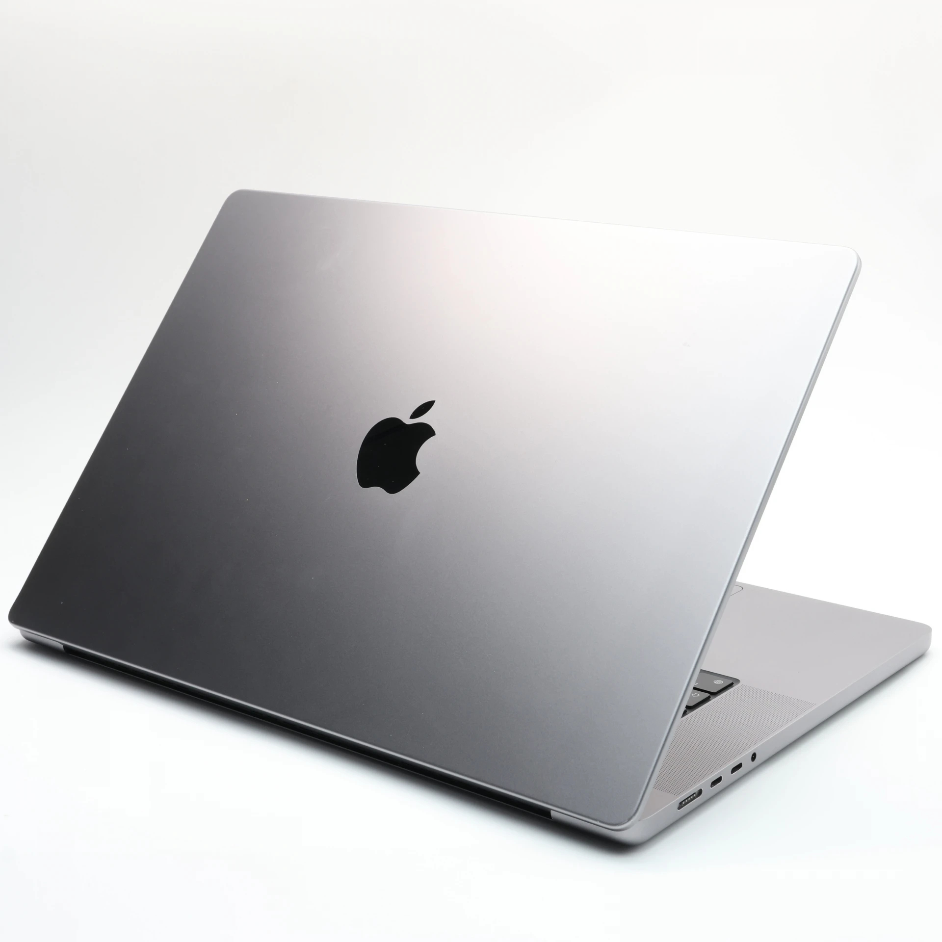 Apple MacBook Pro 16″ 2021 M1 Pro 1TB 32 GB RAM Space Gray 100% HUN Bill