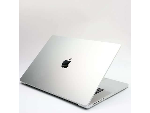 Apple MacBook Pro 16″ 2021 M1 Pro 512 GB 32 GB RAM Silver 100% HUN Bill