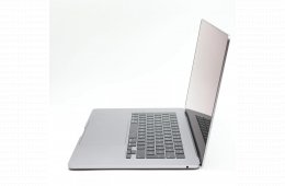 Apple MacBook Air M2 2023 15