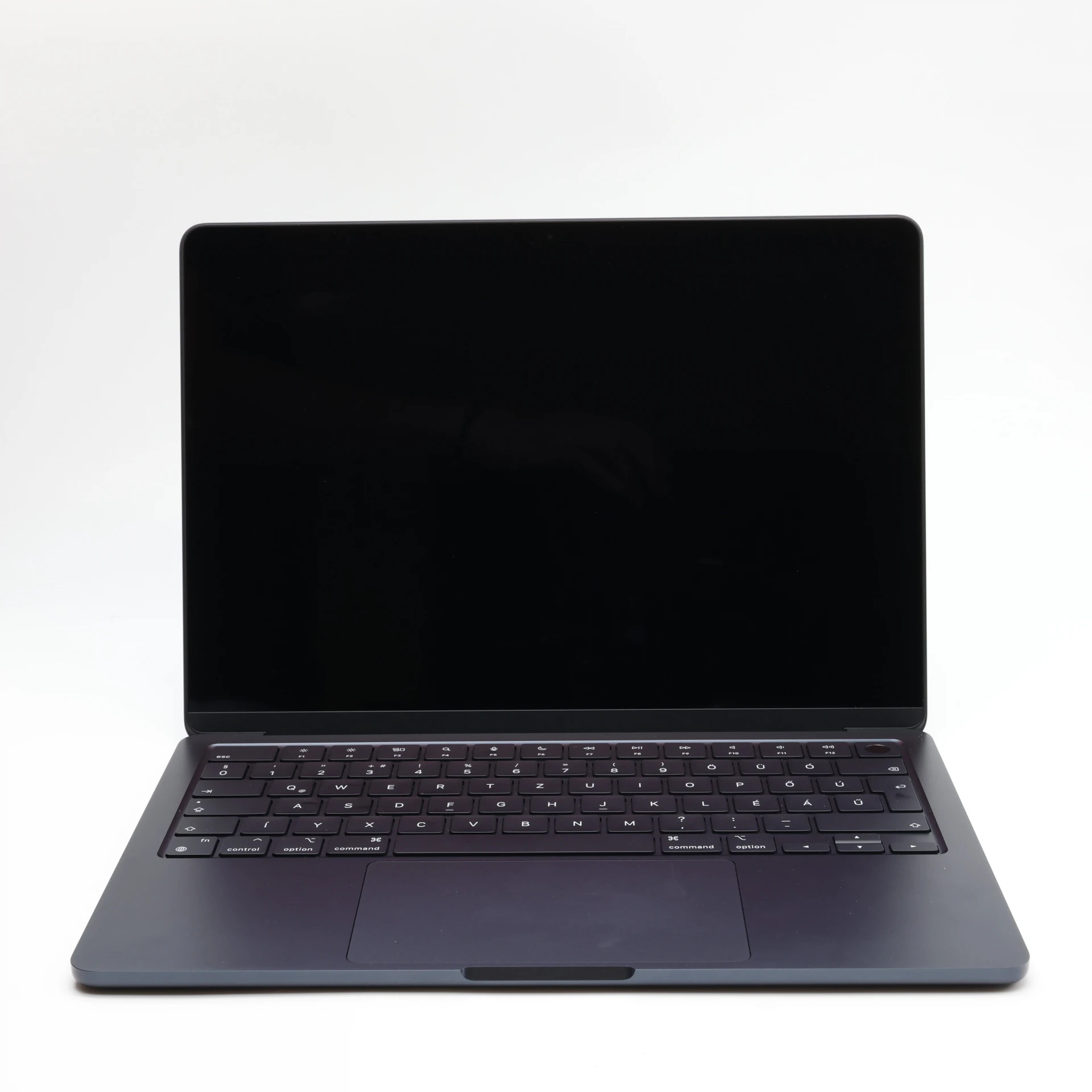 Apple MacBook Air 13″ 2022 M2 256 GB SSD 16 GB RAM Midnight 100% HUN Bill