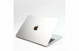 Apple MacBook Air 13″ 2022 M2 256 GB SSD 8 GB RAM Silver 100% HUN Bill