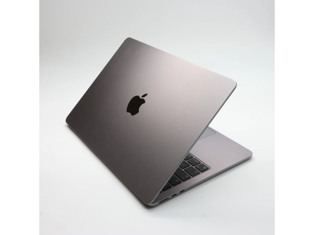 Apple MacBook Air M3 2024 13