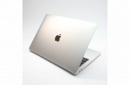 Apple MacBook Air 13″ 2020 M1 256 GB SSD 8 GB RAM Silver 100% HUN Bill