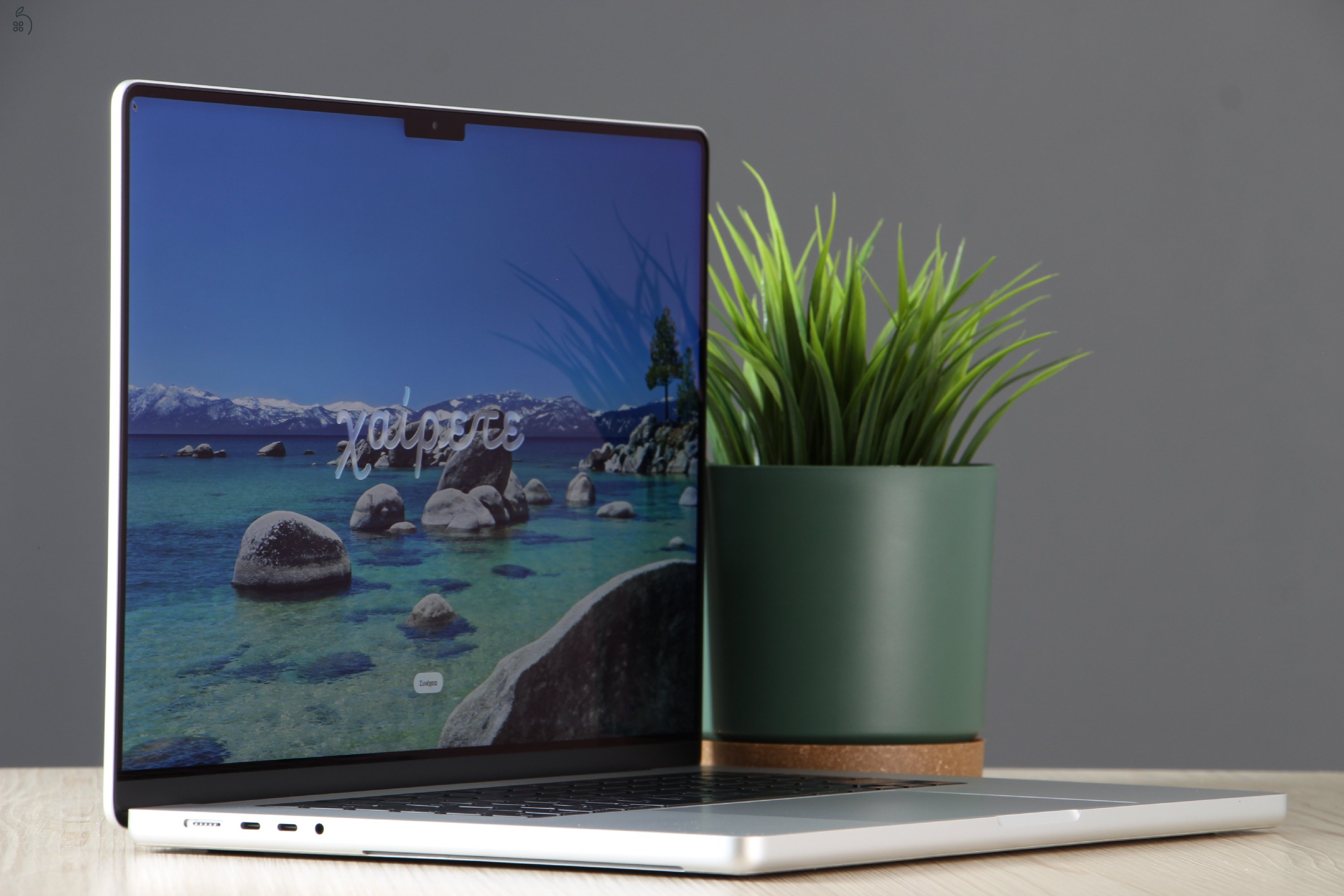 Újszerű Apple iPad Air 13