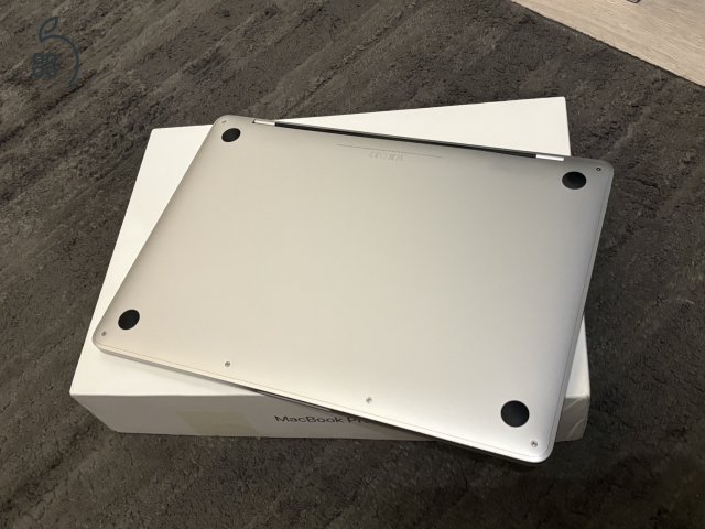Apple MacBook Pro 13