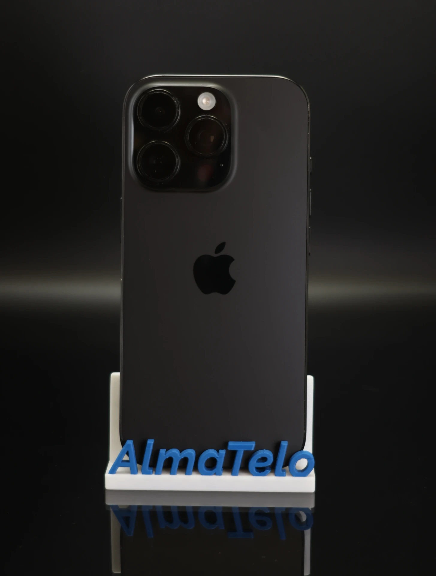 Apple iPhone 16 Pro 128 GB Black Titanium 98% akku - 12 HÓ GARANCIA