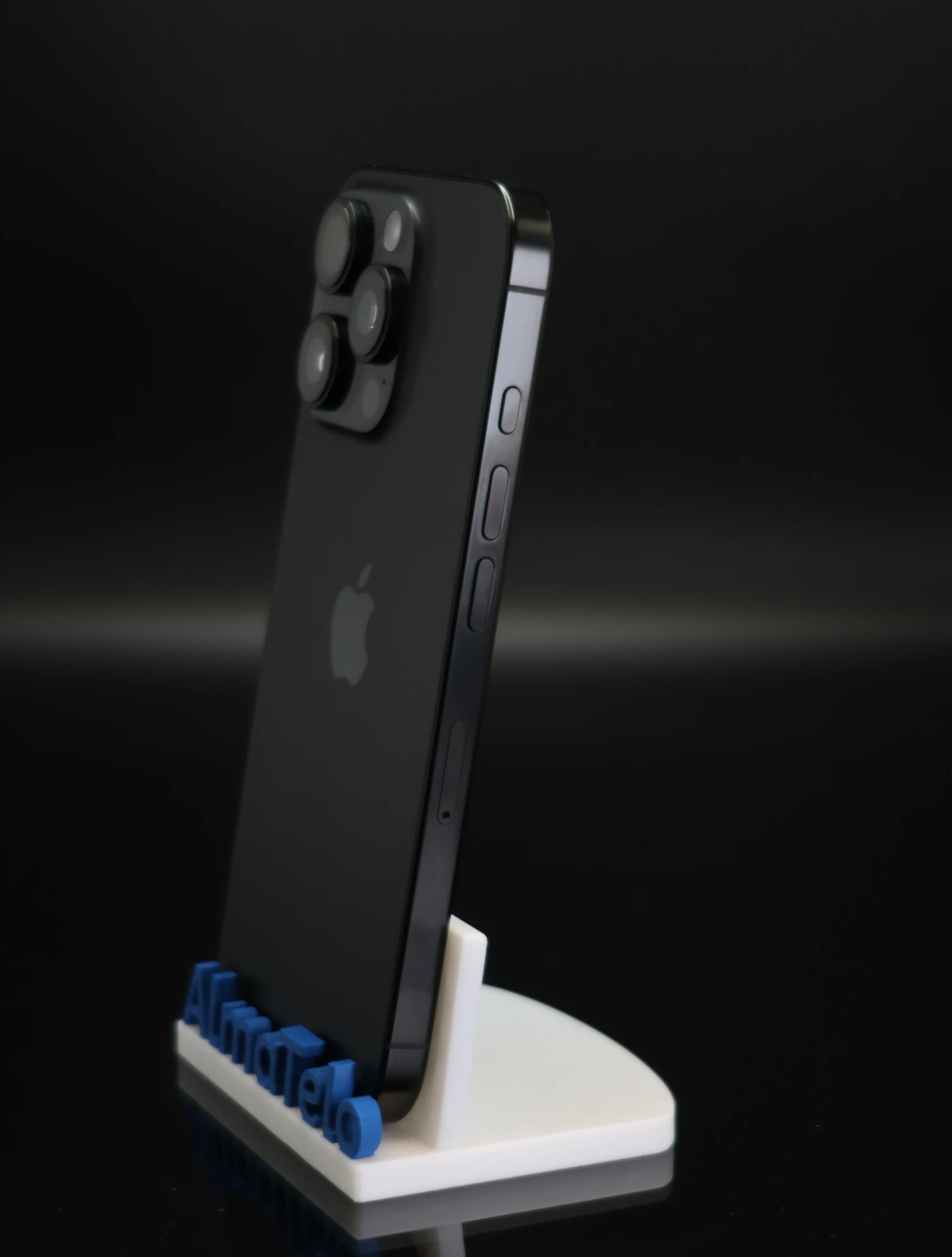 Apple iPhone 16 Pro 128 GB Black Titanium 96% akku - 12 HÓ GARANCIA