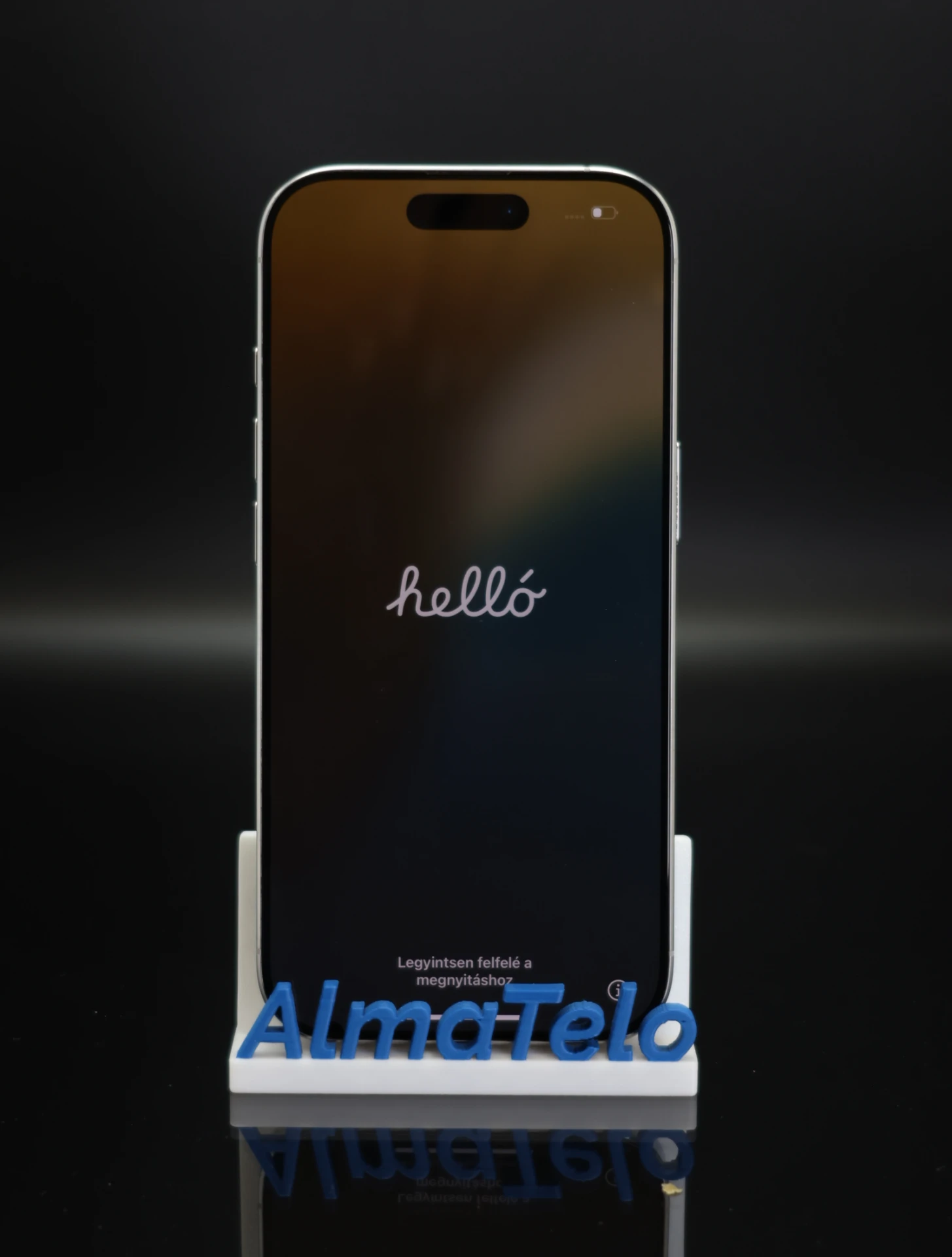 Apple iPhone 16 Pro 128 GB White Titanium 90% akku - 12 HÓ GARANCIA