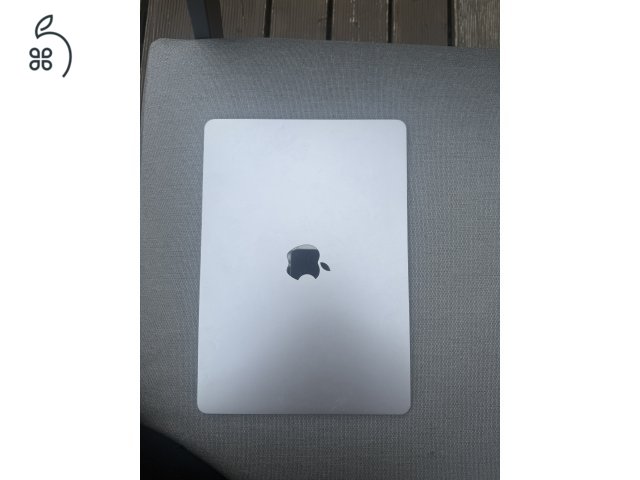 Hibátlan MacBook Air 2022 21 13 256GB  Számlával