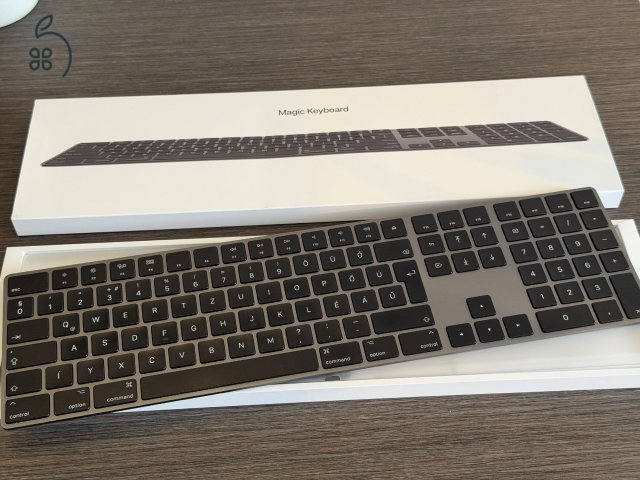 Apple Magic Keyboard - asztroszürke