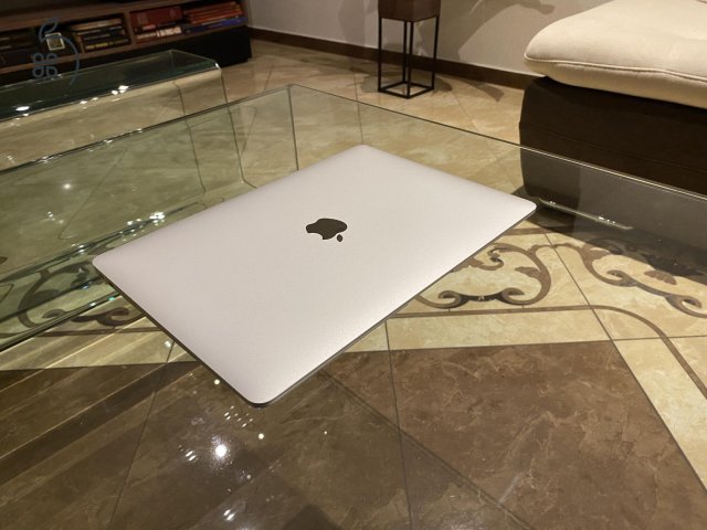 MacBook Air M1 makulátlan állapotban eladó, 16gb/256gb 