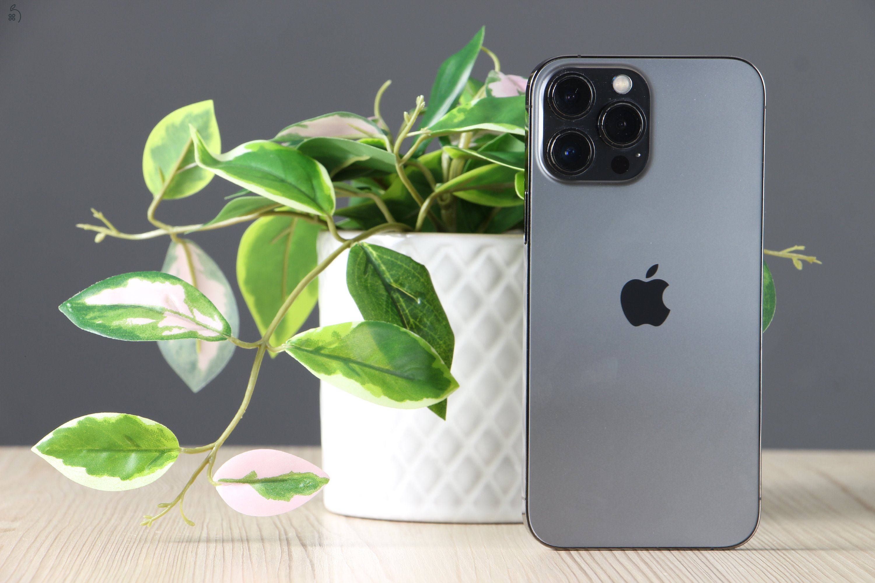 Apple iPhone 13 Pro Max 128GB asztroszürke B US-8188
