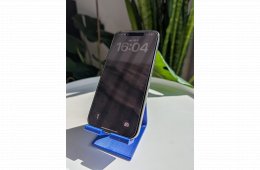 ELADÓ iPhone 15 Pro 256 GB Natúr titán színben hibátlan állapotban