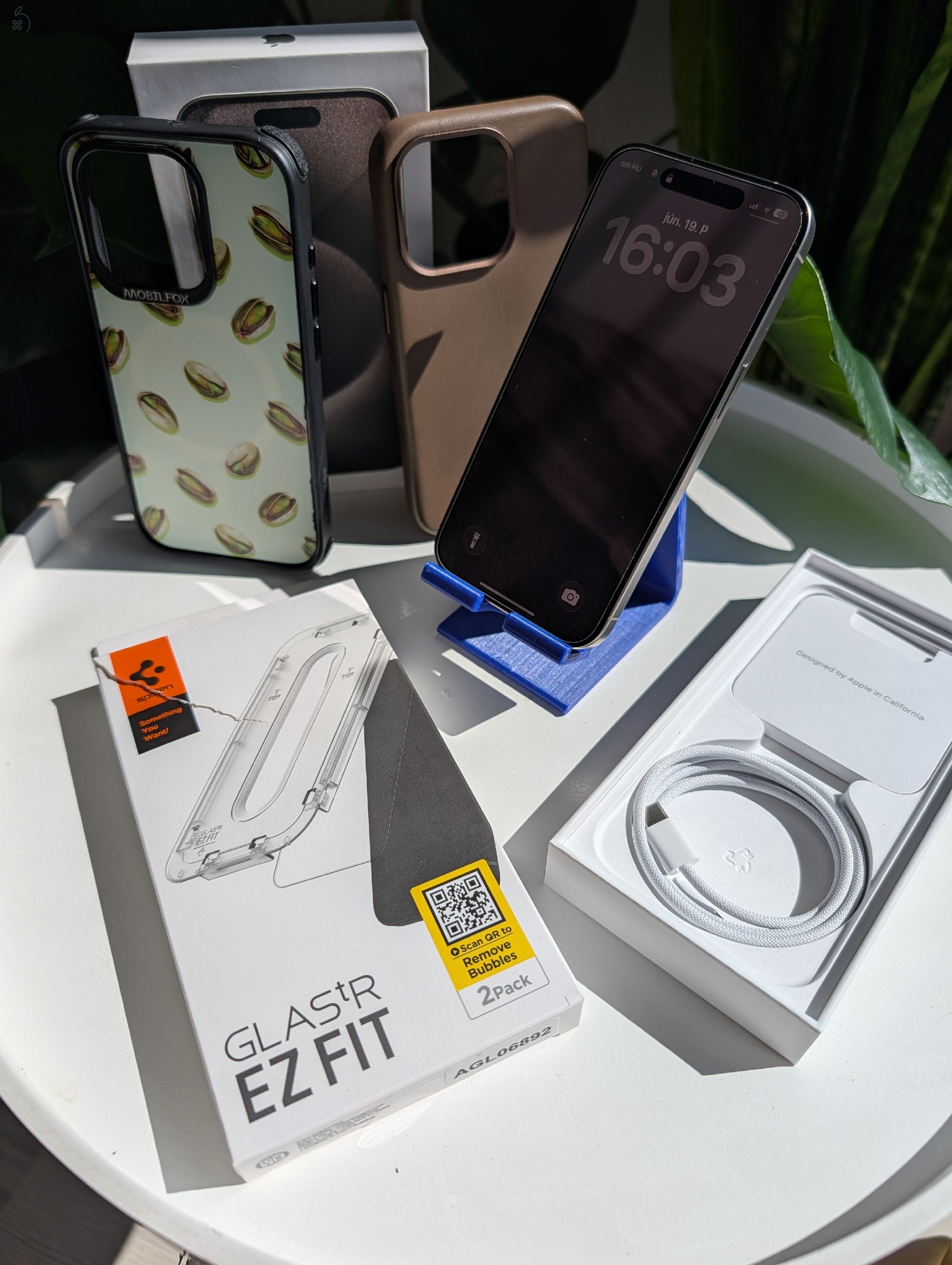 ELADÓ iPhone 15 Pro 256 GB Natúr titán színben hibátlan állapotban
