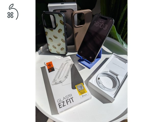 ELADÓ iPhone 15 Pro 256 GB Natúr titán színben hibátlan állapotban
