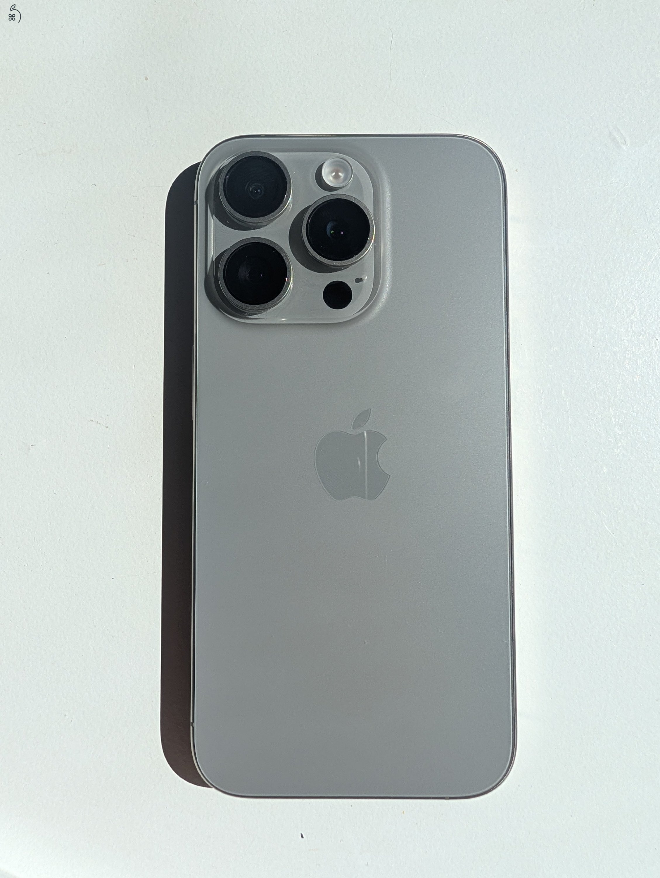 ELADÓ iPhone 15 Pro 256 GB Natúr titán színben hibátlan állapotban