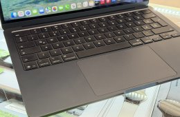 Apple MacBook Air 13” M4 2025 16/256GB, 100% akksi