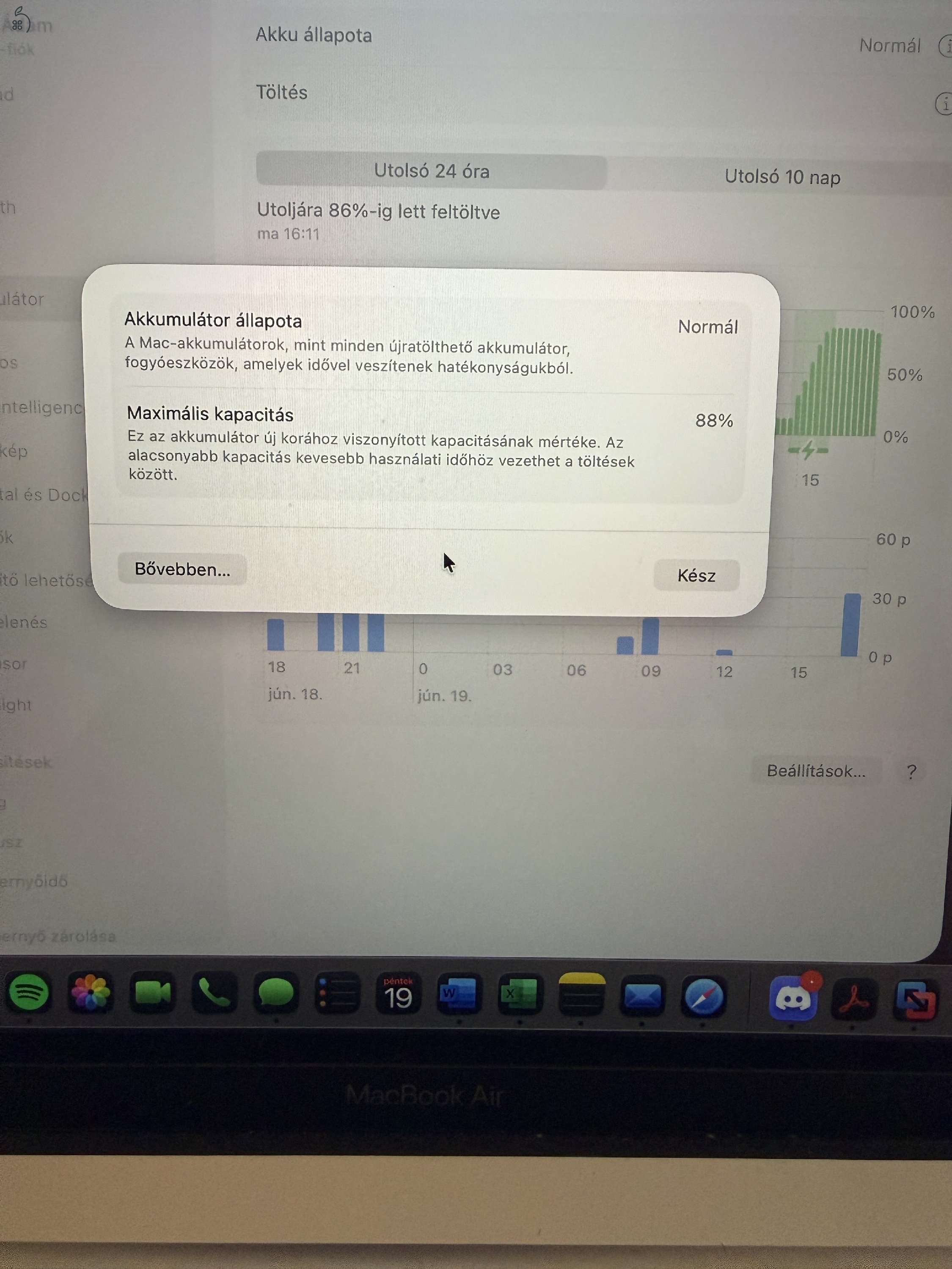 MACBOOK AIR  M1 / 8GB 512GB SSD/ MAGYAR  / HASZNÁLT JÓ ÁLLAPOTÚ 