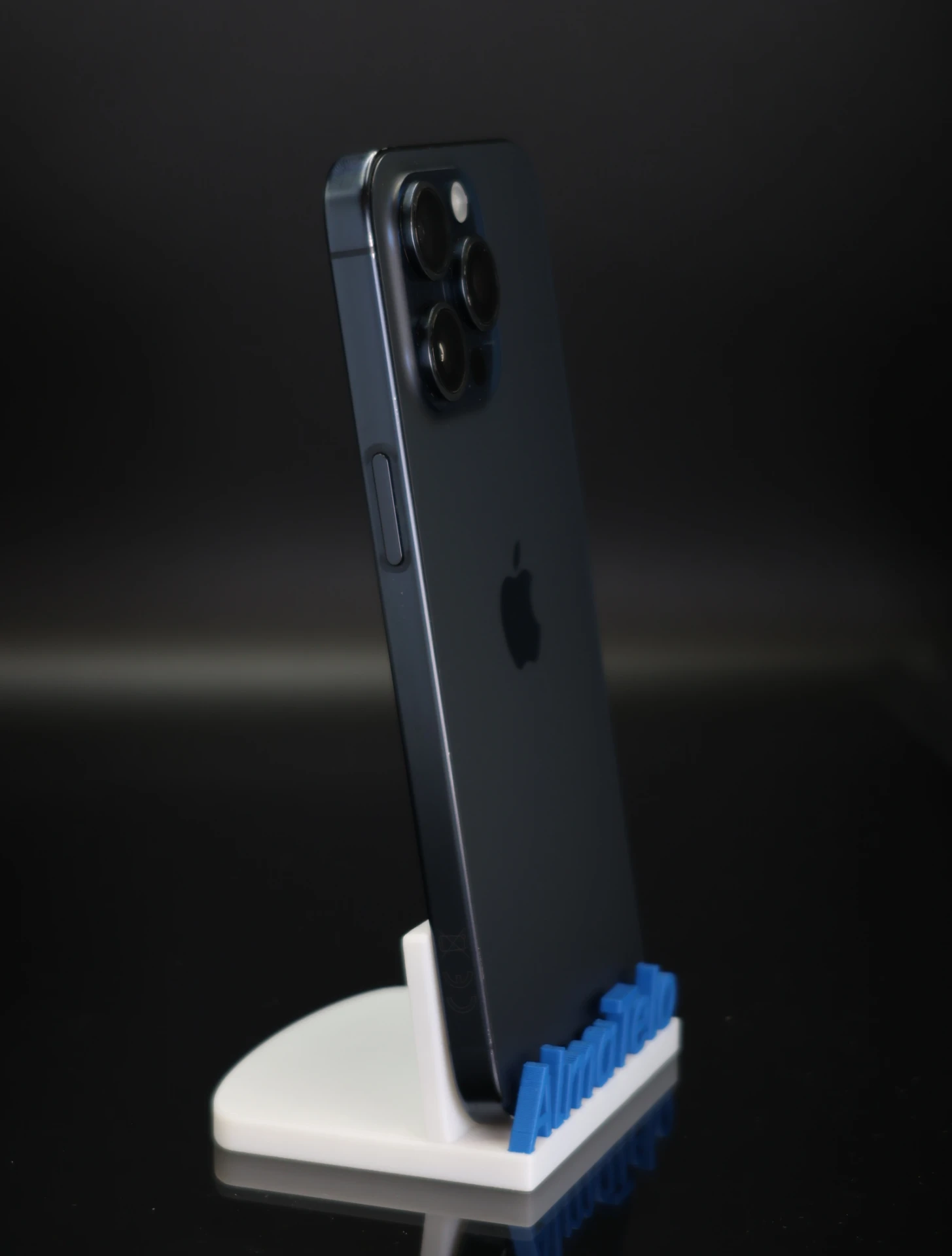 Apple iPhone 15 Pro Max 256 GB Blue Titanium 100% akku - 12 HÓ GARANCIA