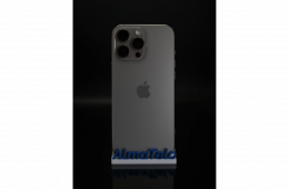 Apple iPhone 16 Pro Max eSIM 256 GB Natural Titanium 98% akku - 12 HÓ GARANCIA