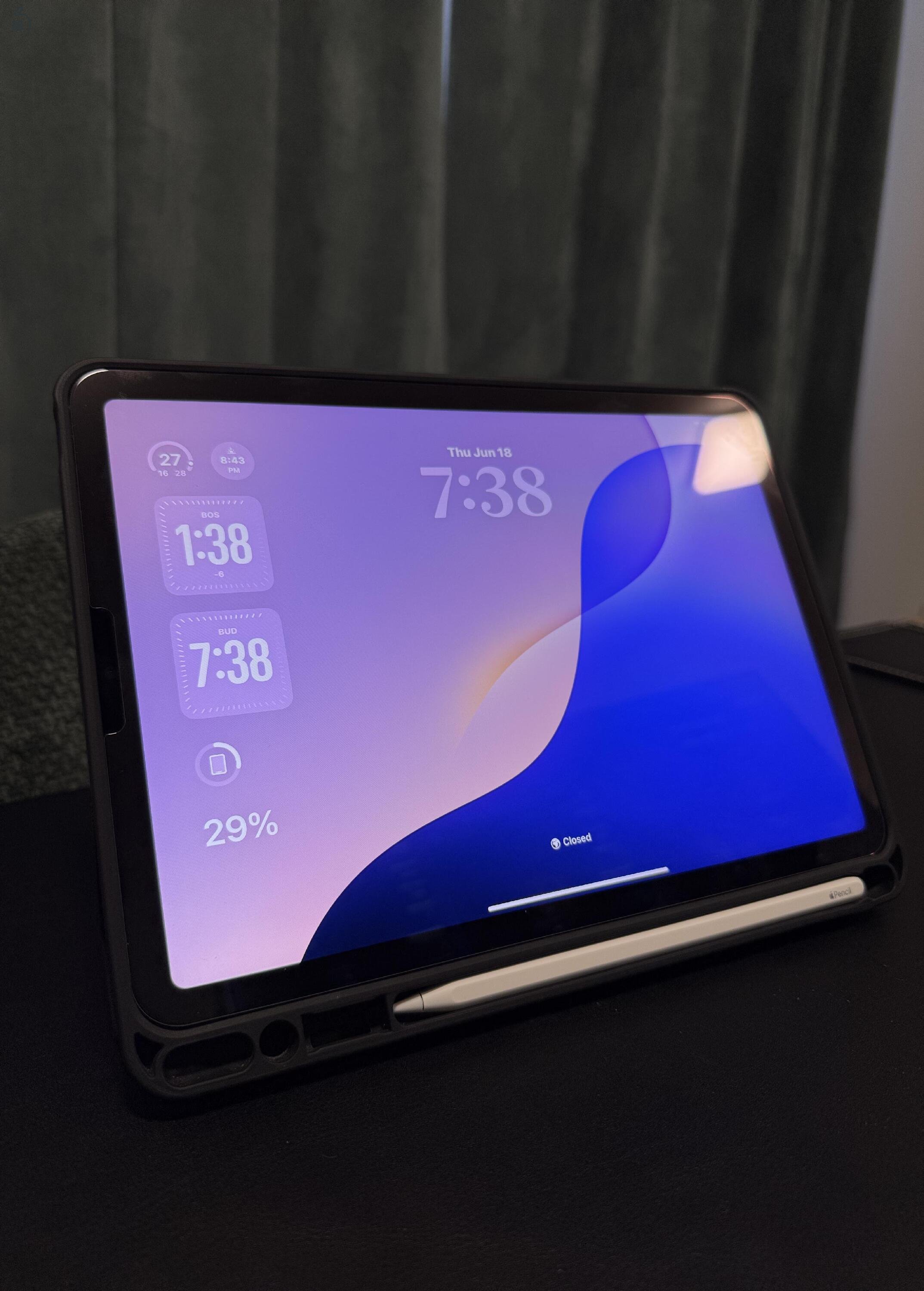 iPad Air 5th Gen 2022 + Apple Pencil 2nd Gen