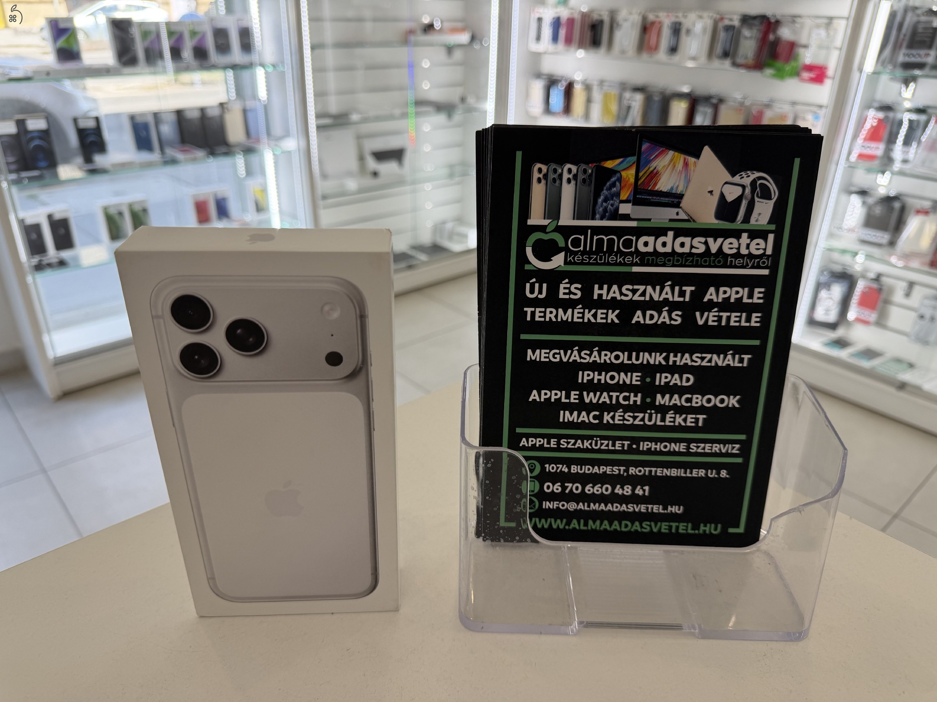 Új Bontatlan iPhone 17 Pro Max 256GB Független 1 Év Apple Garancia/