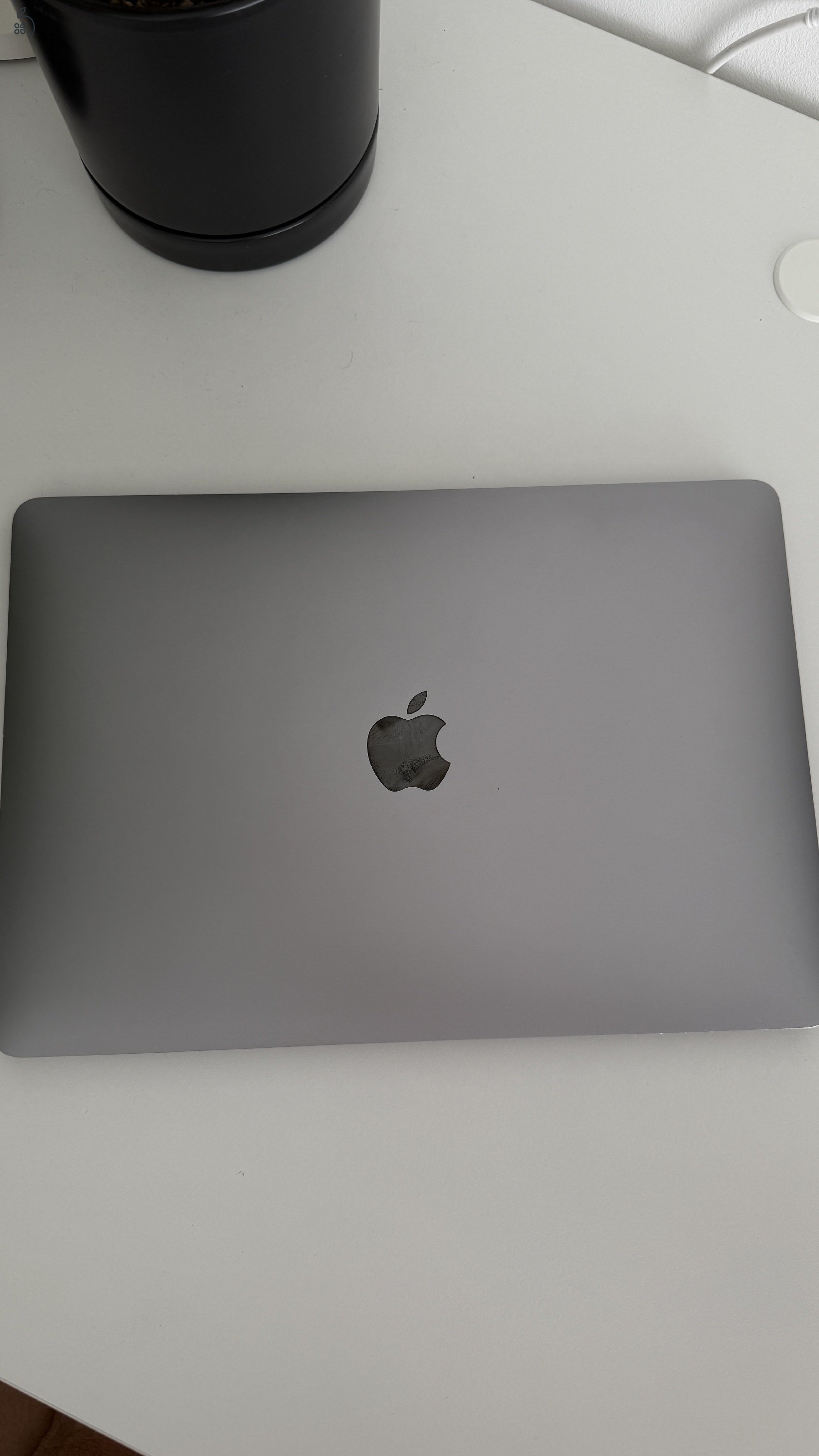MacBook Air (M1, 2020) 13