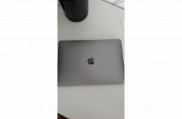 MacBook Air (M1, 2020) 13