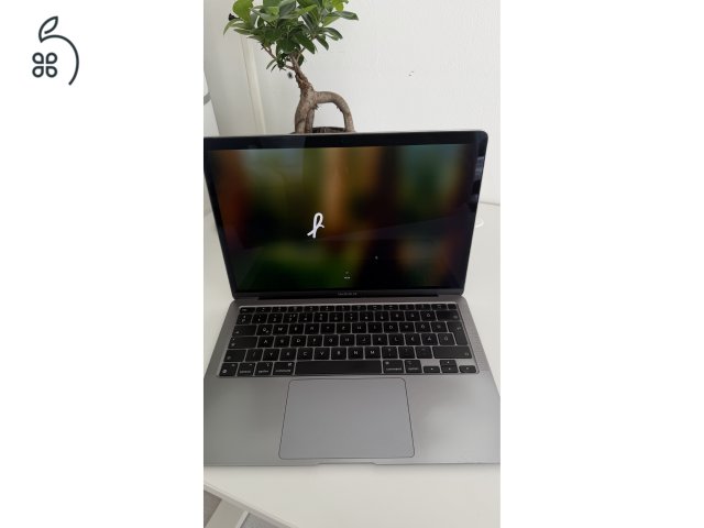 MacBook Air (M1, 2020) 13