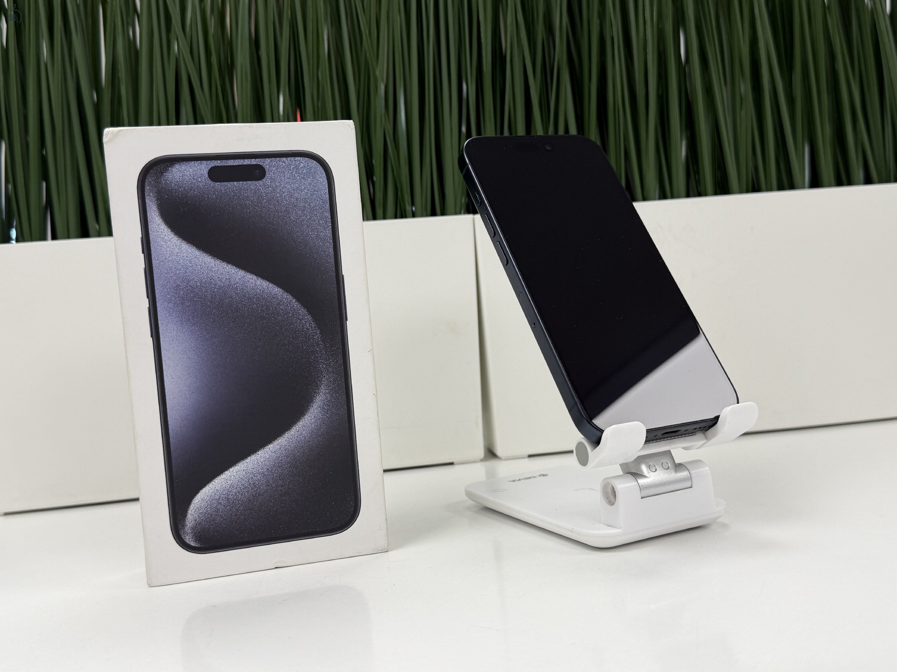 ✨  iPhone 15 Pro 256 GB ✨