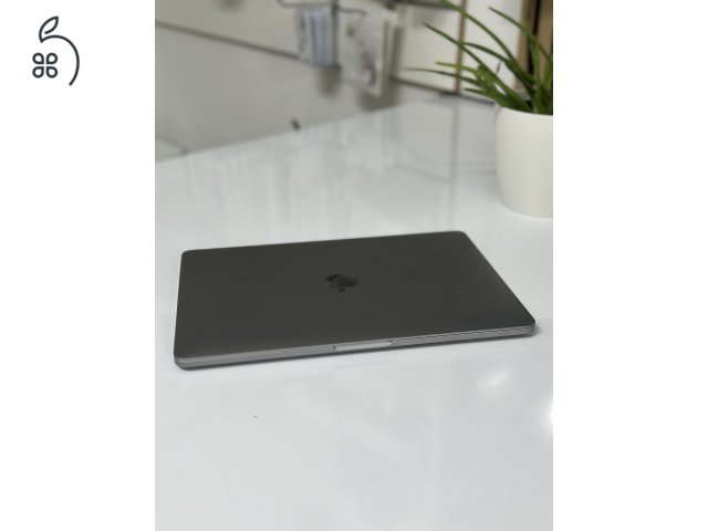 MacBook Pro 13