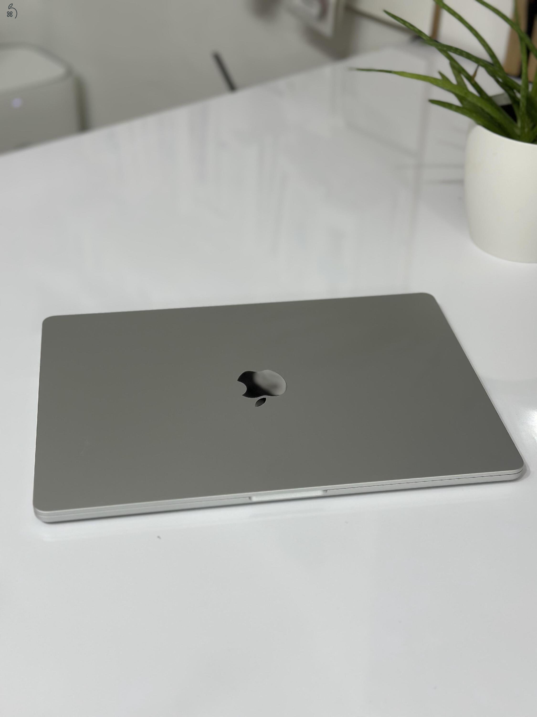 MacBook Air 15