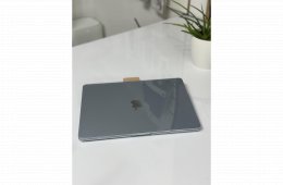 MacBook Air 16GB egyesített memória 256GB SSD 100% akkumulátor Újszerű állapot