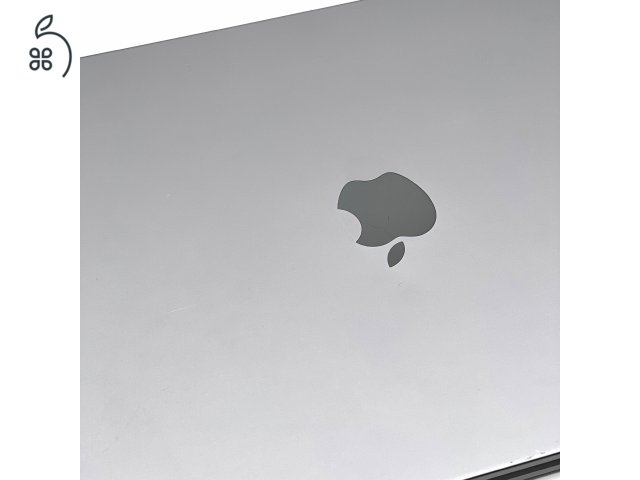 MacBook Pro 16″ 2021, M1 Pro 10 core, 32 GB RAM, 16 core GPU, 512 GB SSD,  27% Áfa (0569AB)