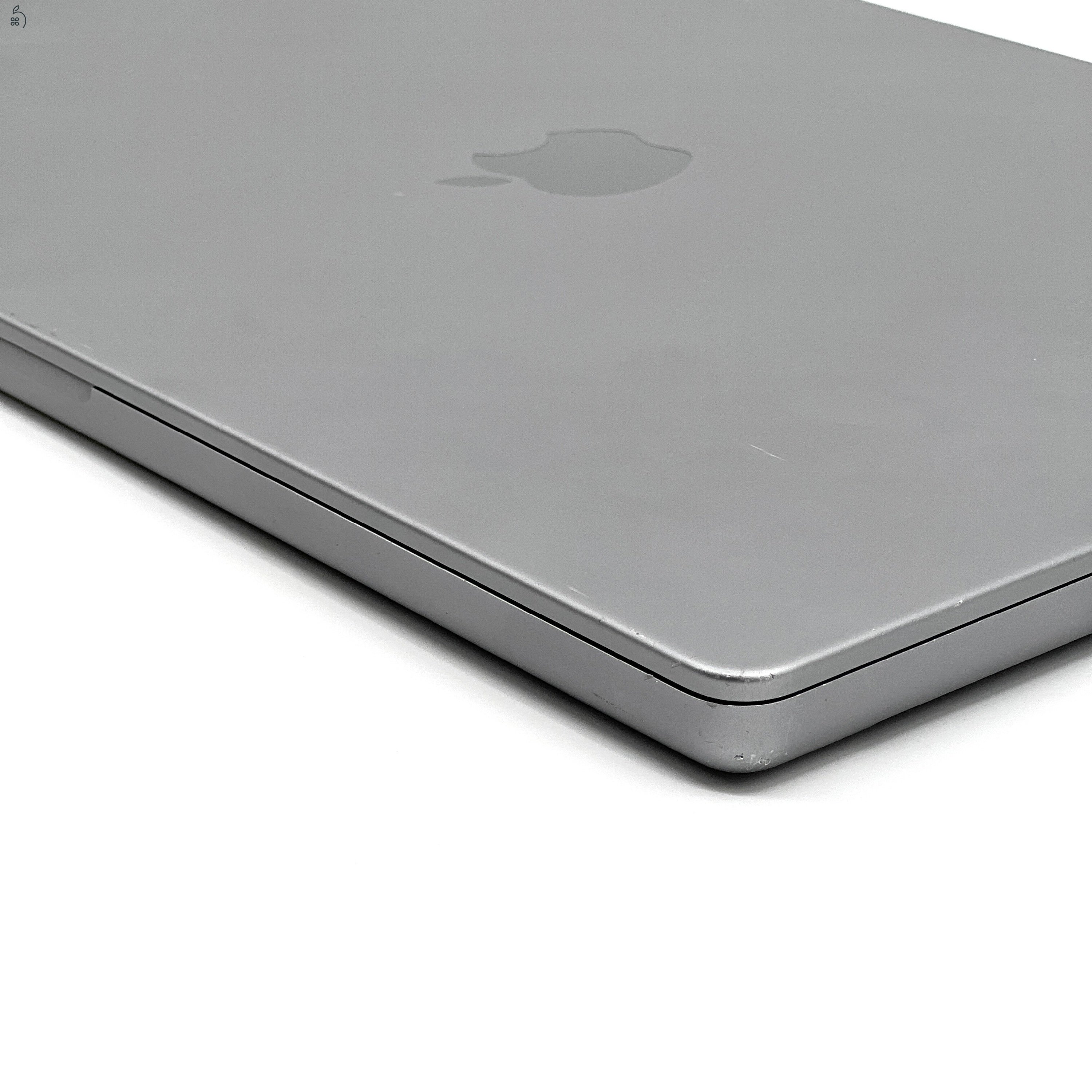 MacBook Pro 16″ 2021, M1 Pro 10 core, 32 GB RAM, 16 core GPU, 512 GB SSD,  27% Áfa (0569AB)