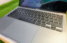 MacBook Air M1 Silver 13” 256GB 8Gb HU bill., 4 hó garanciával
