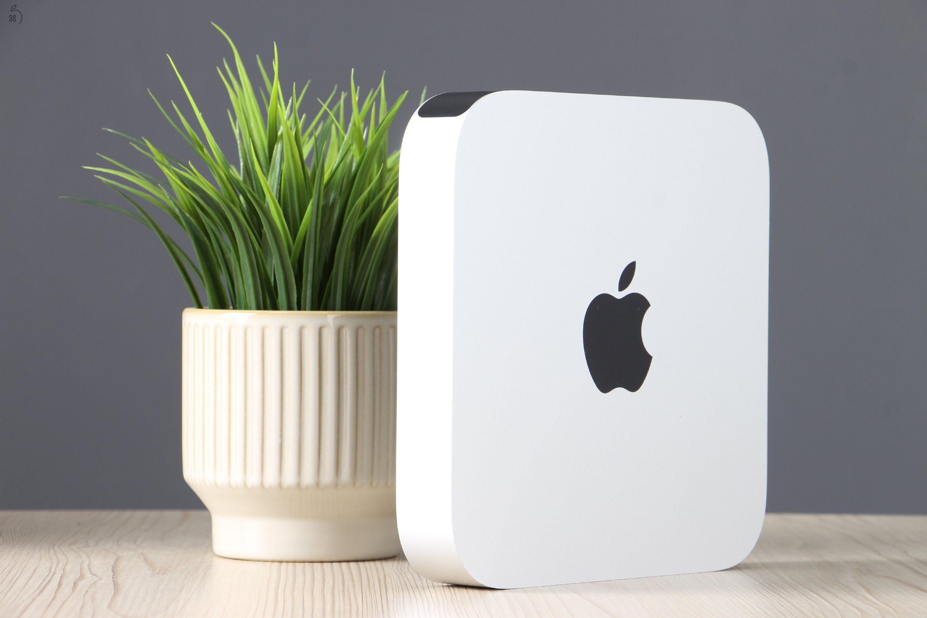 Mac Mini M1 256/ 8GB ezüst B US-8189