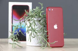 Apple iPhone SE 2022 128GB piros B US-8202