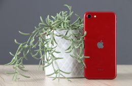 Apple iPhone SE 2022 128GB piros B US-8202