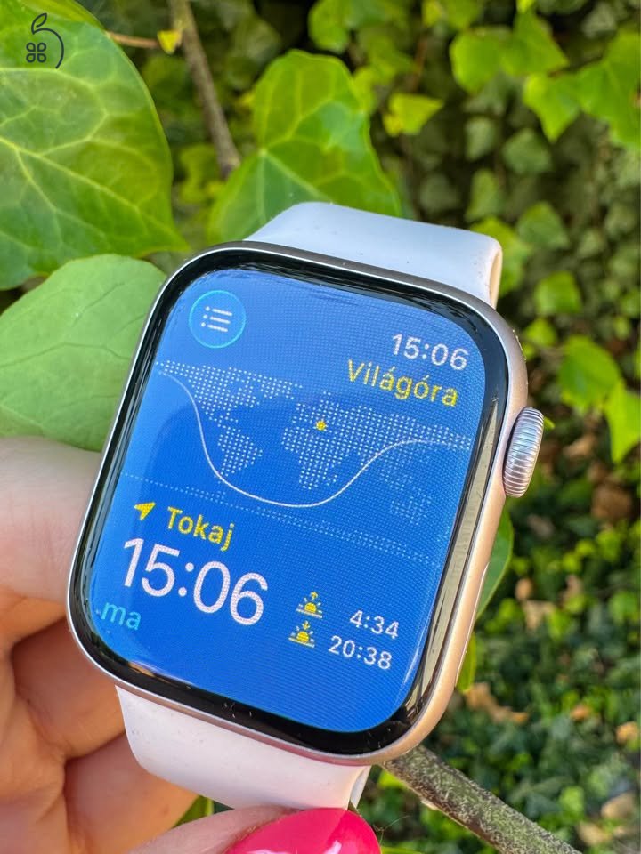 Apple Watch Series 9 GPS, 41 mm-es rózsaszín alumíniumtok + világos rózsaszín körpánt – 4‑es méret