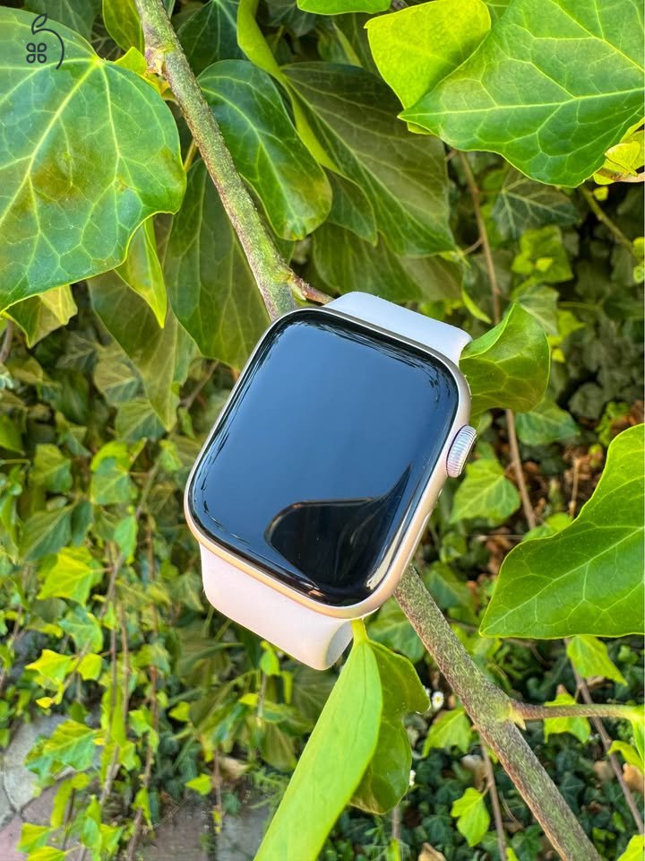 Apple Watch Series 9 GPS, 41 mm-es rózsaszín alumíniumtok + világos rózsaszín körpánt – 4‑es méret